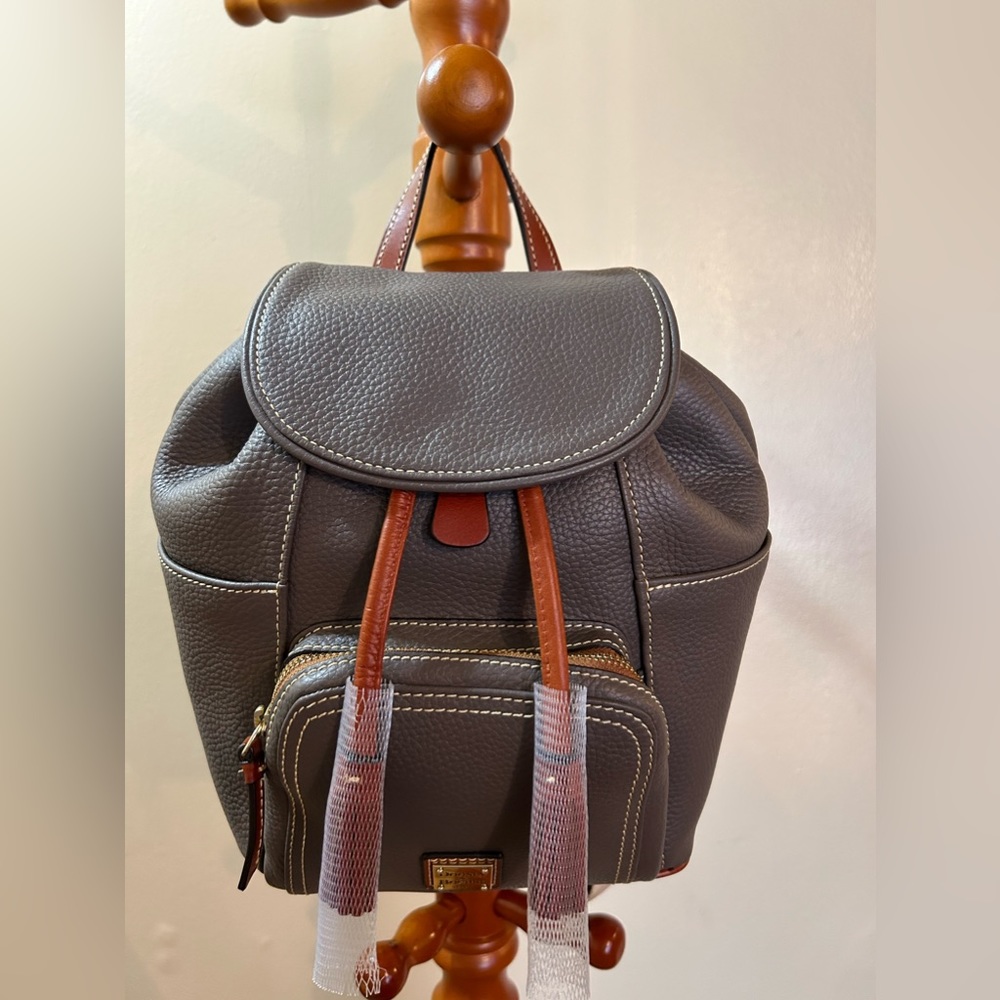 Dooney&Bourke Murphy Medium Backpack